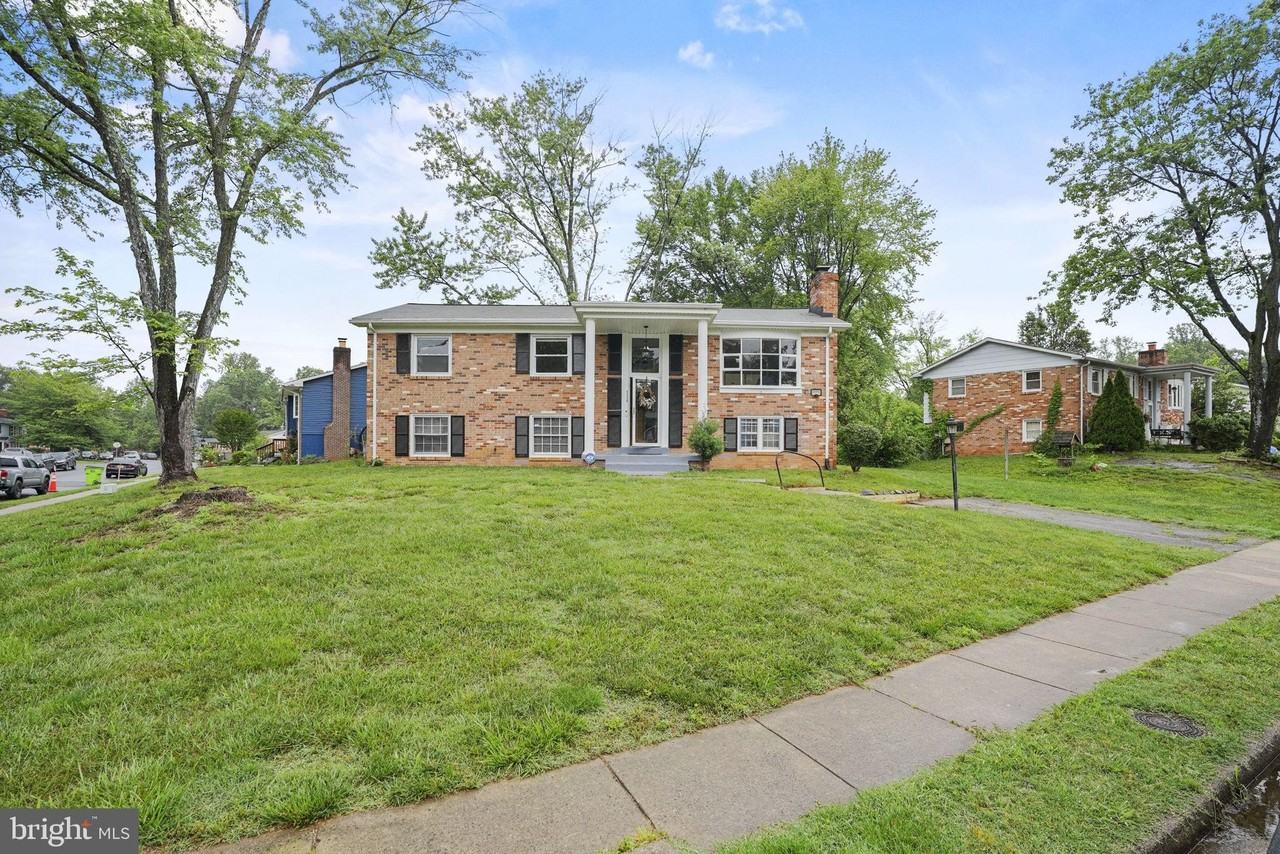 4226 Evergreen Dr - Photo 3 of 25