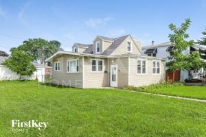 featured image of 7803 Central Ave