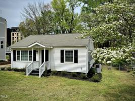 featured image of 215 Walnut St