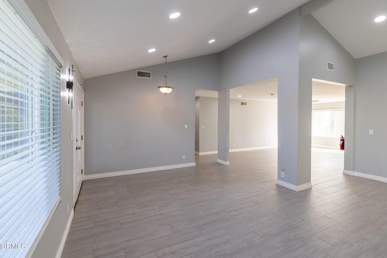 336 Nueve Ct - Photo 4 of 23