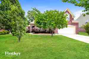 featured image of 7298 Hunters Horn Dr