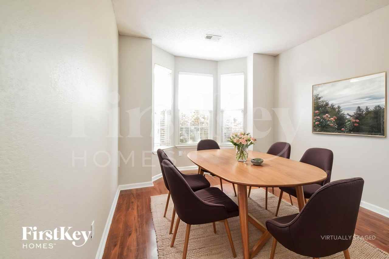 7298 Hunters Horn Dr - Photo 7 of 19