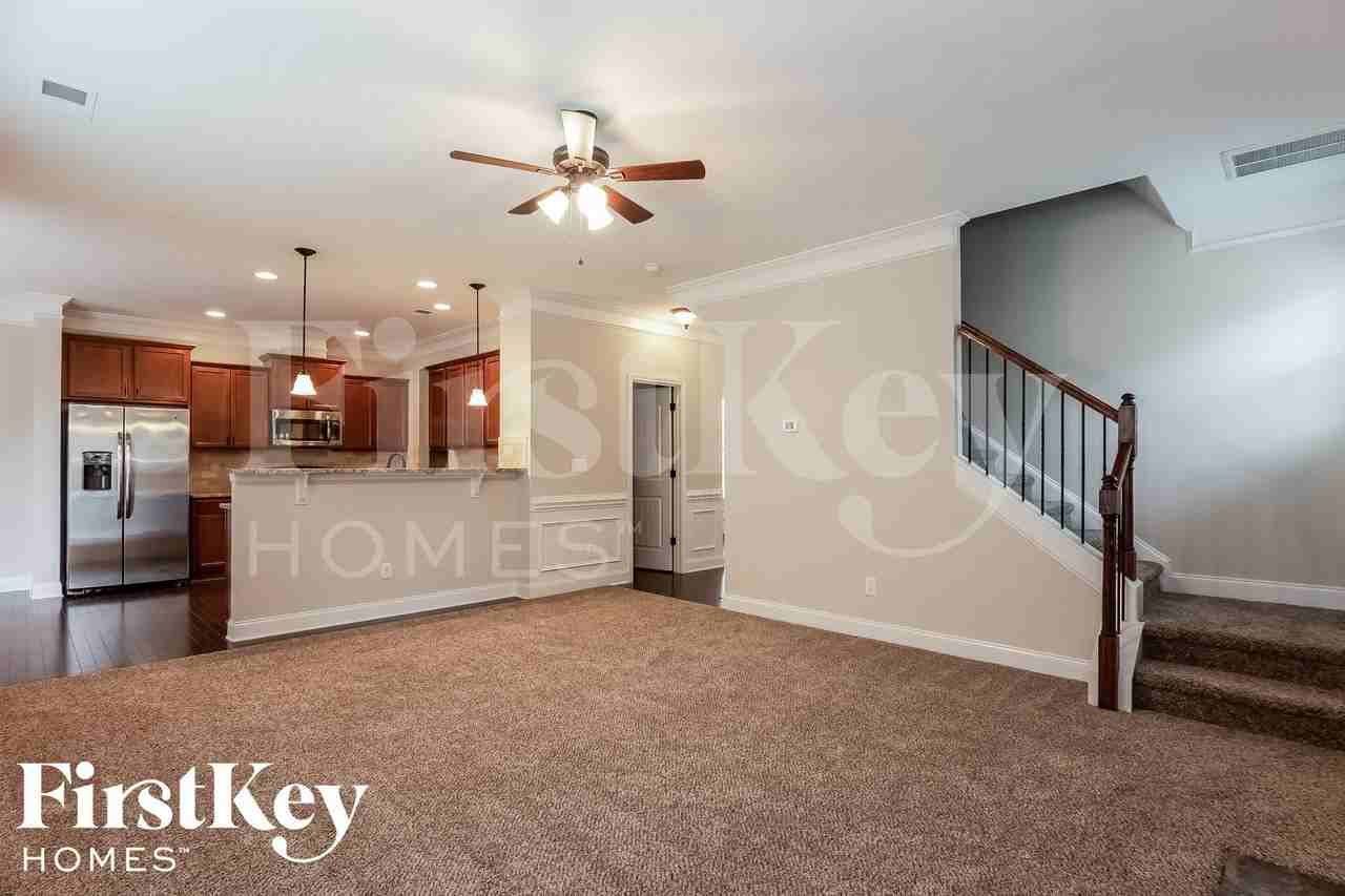 5631 Mcdowell Run Dr - Photo 3 of 15