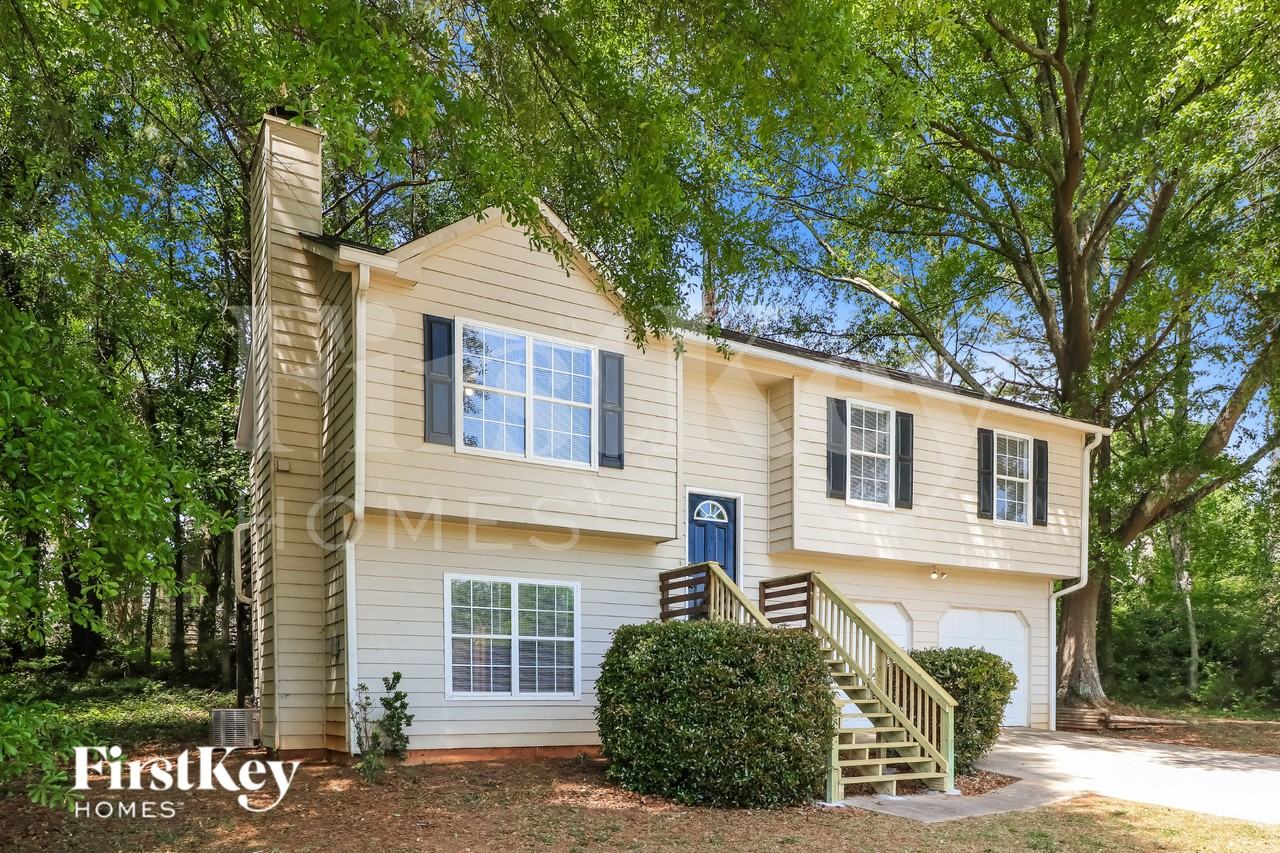 4670 Ewing Rd - Photo 2 of 18