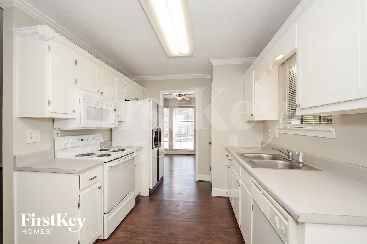 4217 Park Cir - Photo 6 of 16