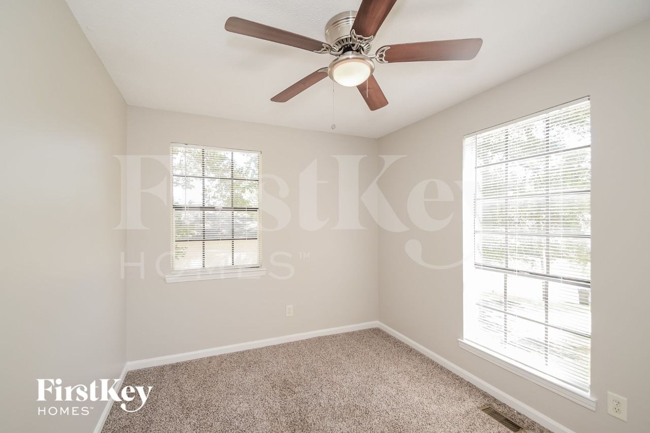 4217 Park Cir - Photo 7 of 16