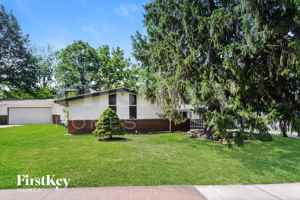 featured image of 3120 Durwood Dr