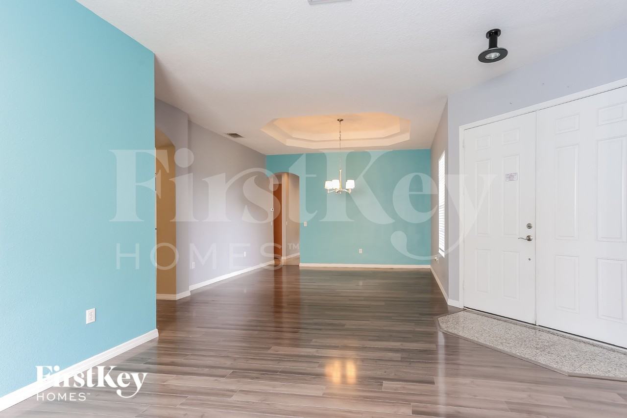 2620 Wood Pointe Dr - Photo 3 of 17