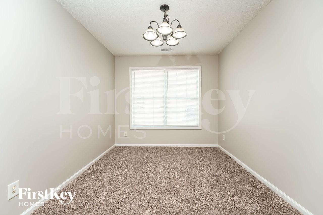 255 Fieldview Ln - Photo 5 of 19