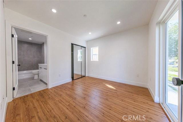 10810 Hesby St #10810 - Photo 2 of 8