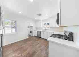 featured image of 2074 N Summit Ave