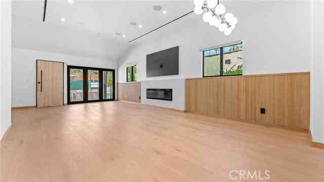 514 W Washington Blvd - Photo 7 of 8