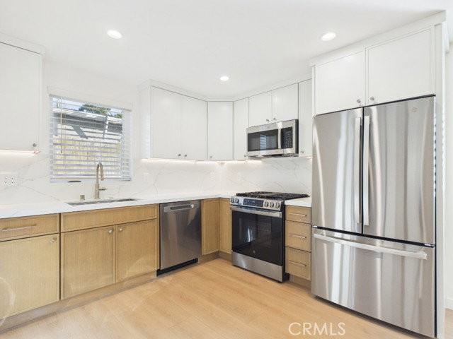 11967 Bray St #11965 - Photo 5 of 8