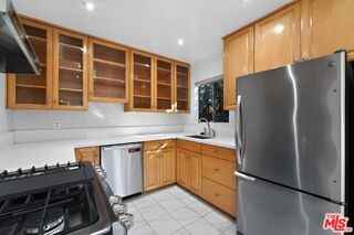 2436 Walnut Ave - Photo 5 of 8