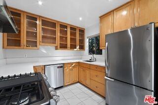 2436 Walnut Ave - Photo 7 of 8