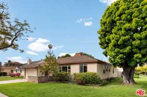 featured image of 3101 Purdue Ave