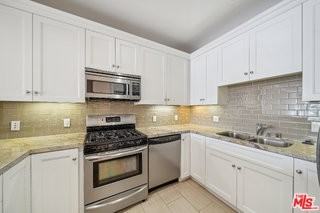 1050 S Holt Ave #404 - Photo 3 of 8