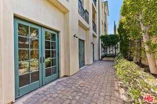 225 S Hamilton Dr #106 - Photo 7 of 7