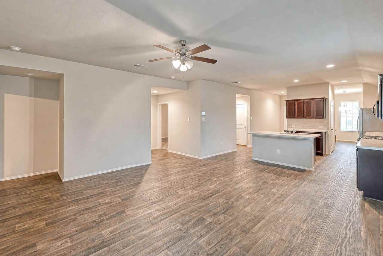 15506 Bosque Viejo Trl - Photo 3 of 13