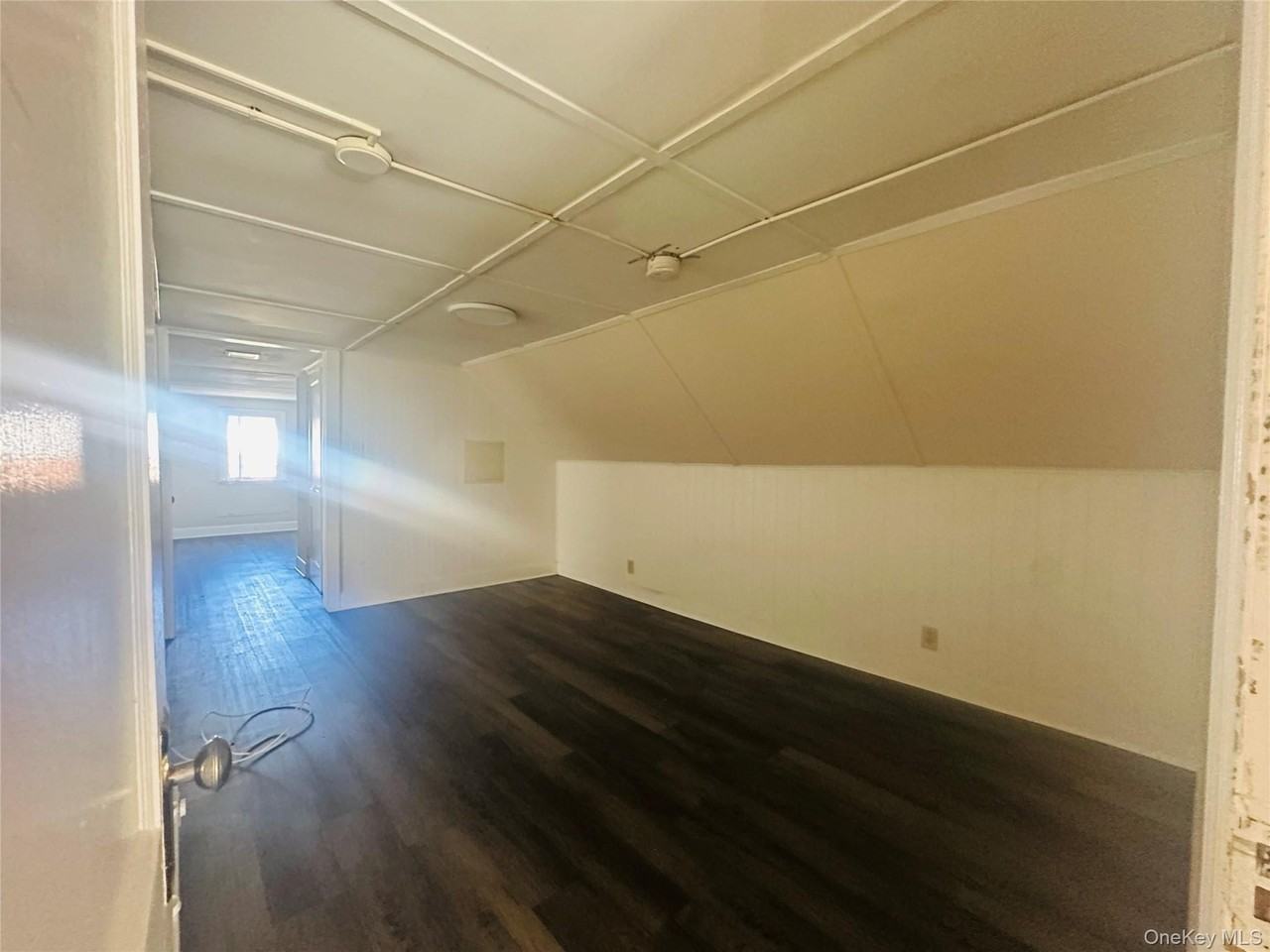 18 Taylor Ave Apt 3 - Photo 4 of 15