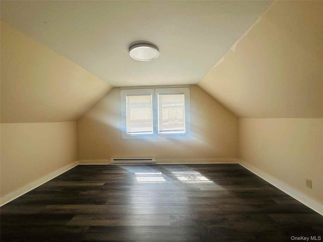 18 Taylor Ave Apt 3 - Photo 7 of 15