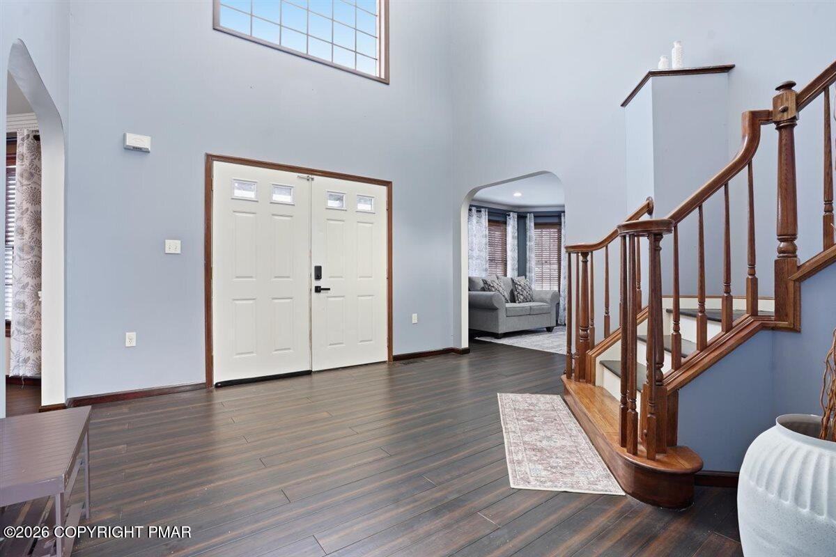 5132 Pocono Park Ln - Photo 7 of 49