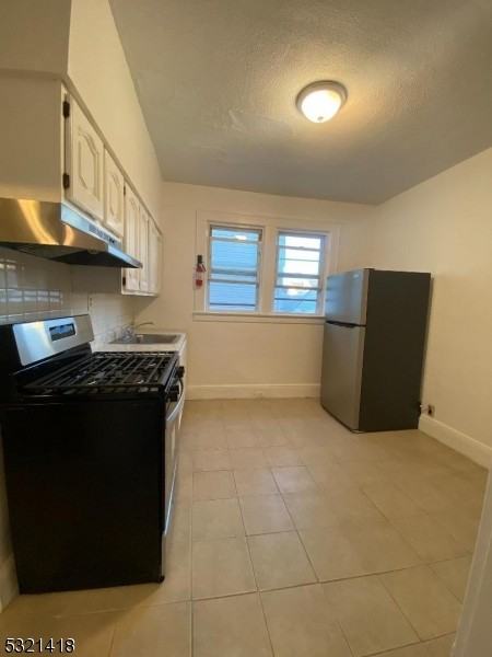 1031 Kilsyth Rd - Photo 3 of 15