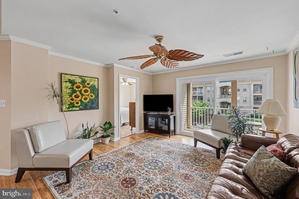 1067 Gardenview Loop ##201 - Photo 4 of 23