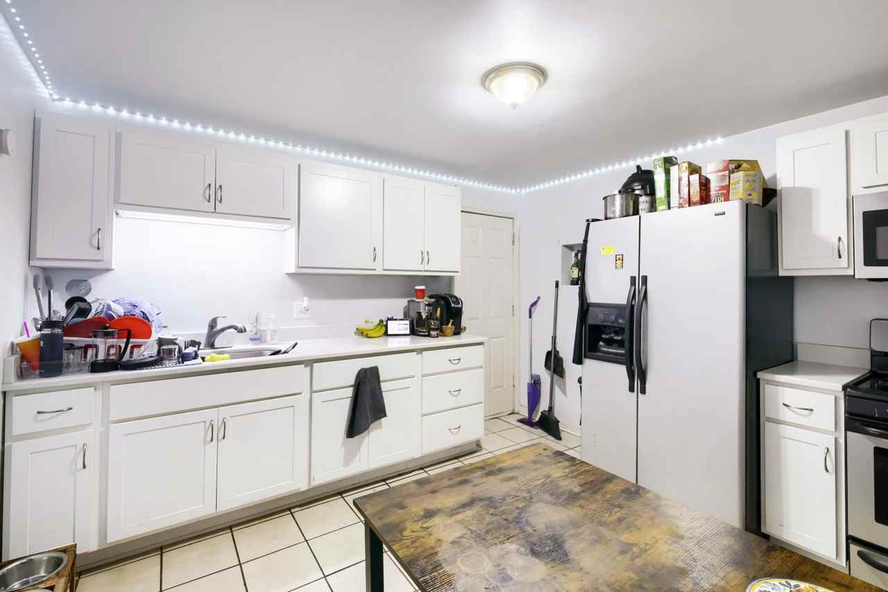3237 S Aberdeen St Apt 1f - Photo 4 of 11