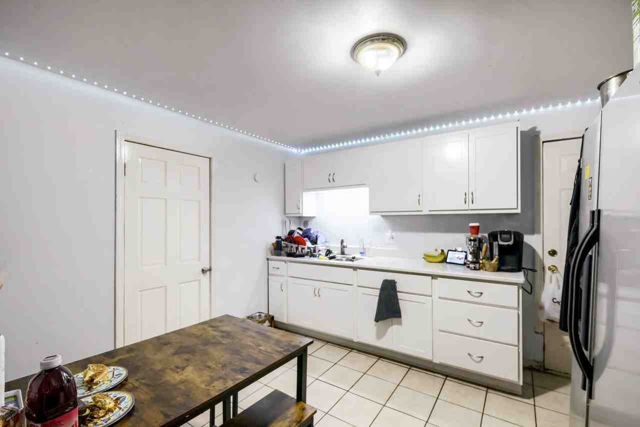 3237 S Aberdeen St Apt 1f - Photo 6 of 11