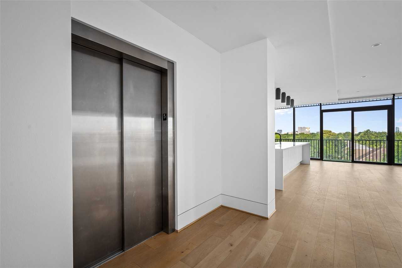 2406 Tangley St #200 - Photo 2 of 20