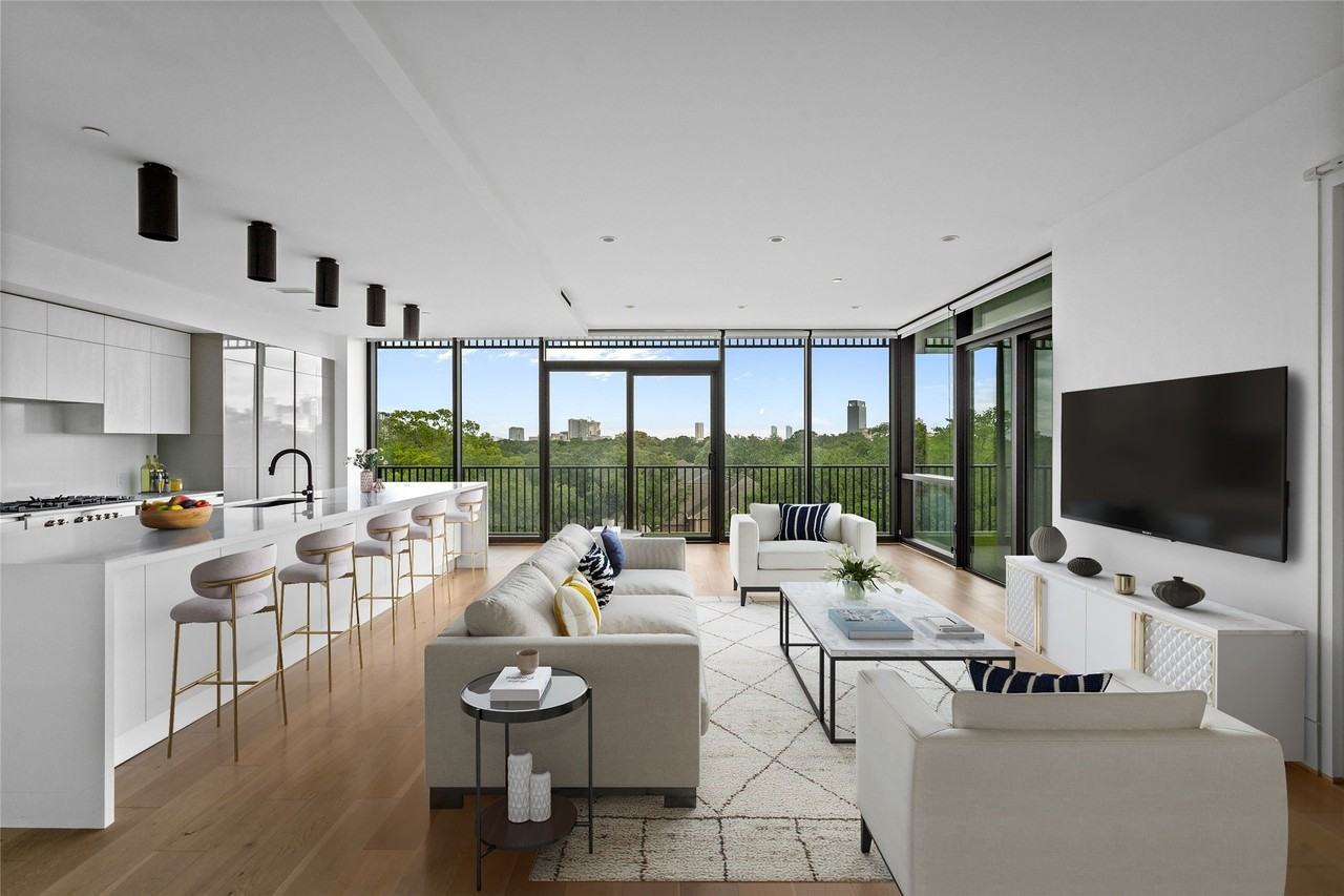 2406 Tangley St #200 - Photo 4 of 20