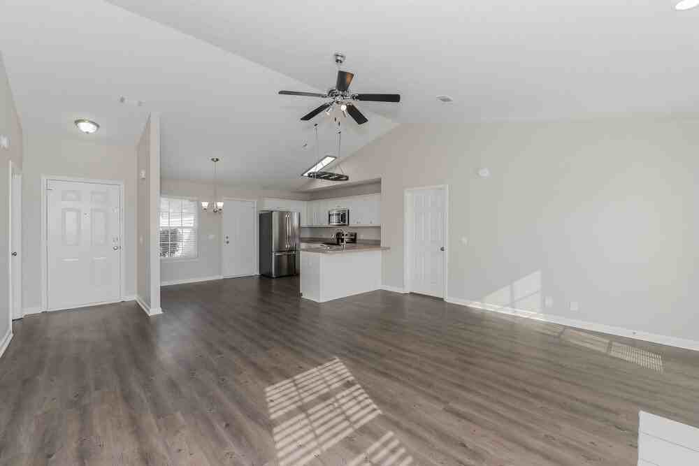 7409 E Winchester Dr - Photo 4 of 16