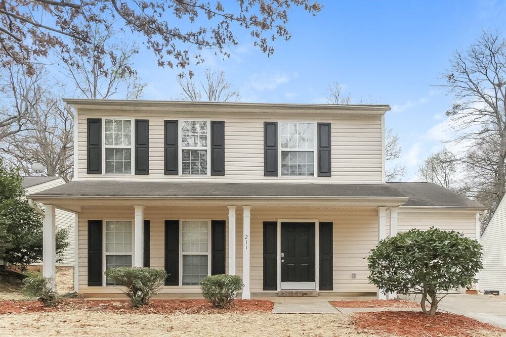 211 Winding Canyon Dr - Photo 4 of 17