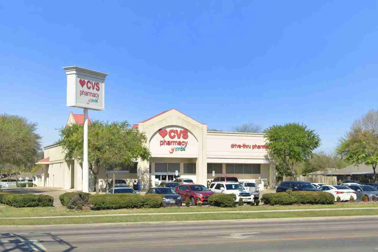 Walnut St - Photo 2 of 26