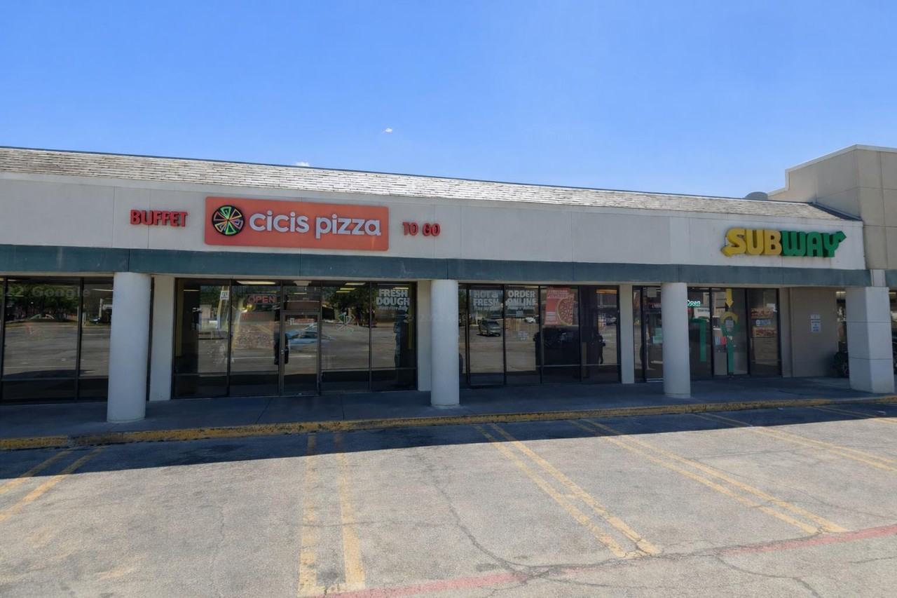 Walnut St - Photo 4 of 26