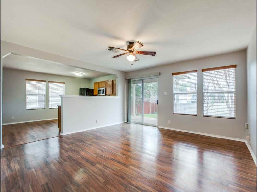 12427 Avens Arbor - Photo 5 of 13
