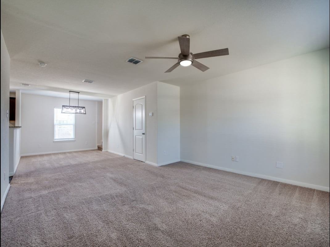 6528 Chevler Pass - Photo 6 of 14