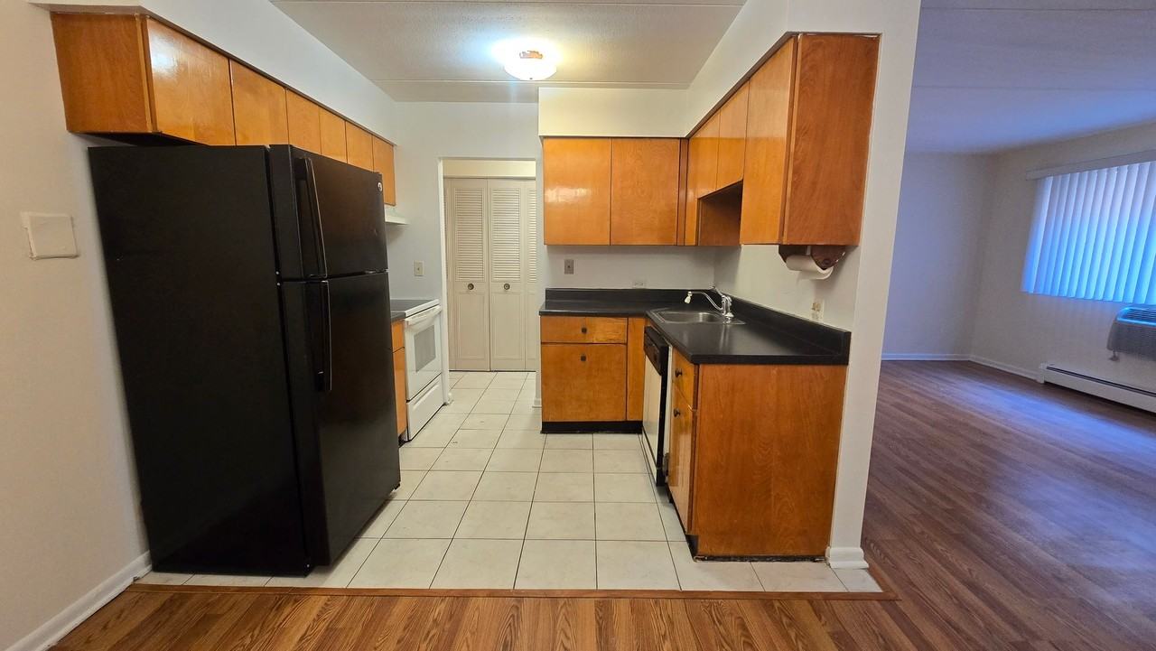 918 WASHINGTON - Photo 4 of 28
