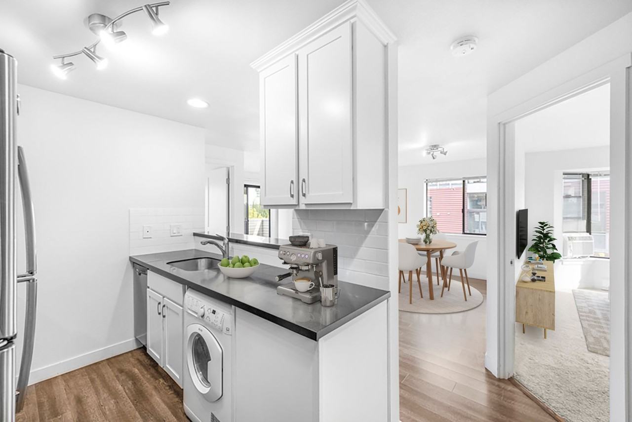 Ballard Heights Apartments - Photo 2 of 17