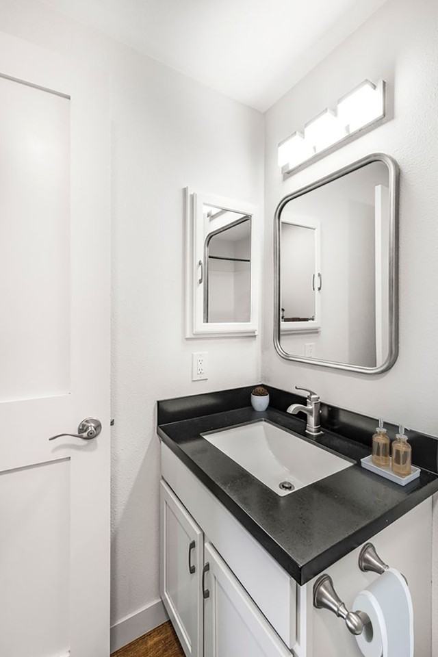 Ballard Heights Apartments - Photo 5 of 17