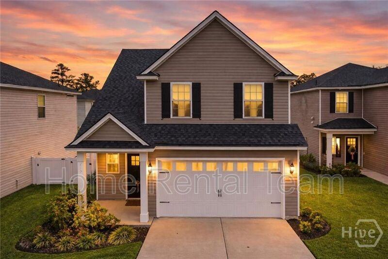 215 James Dr - Photo 2 of 25