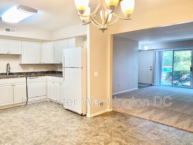 17405 Pipers Way - Photo 6 of 26