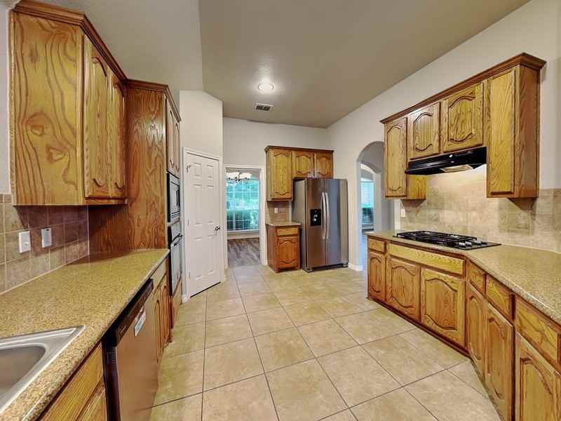 8713 Windblow Ct - Photo 6 of 20