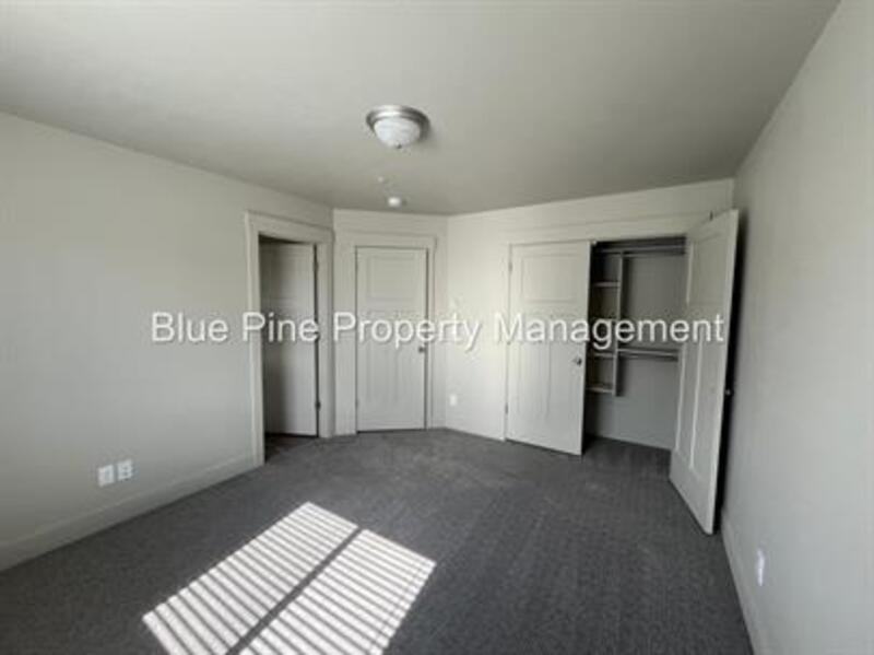 3565 E Gample Ave #2 - Photo 7 of 10