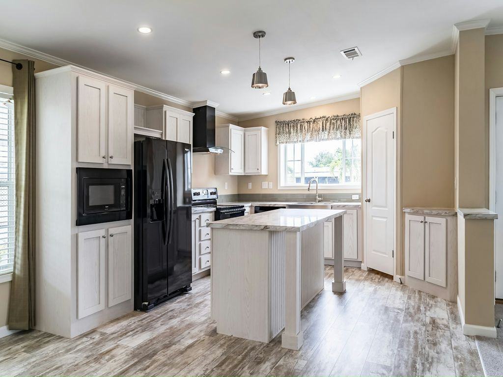 7431 43rd Way N #578 - Photo 3 of 34