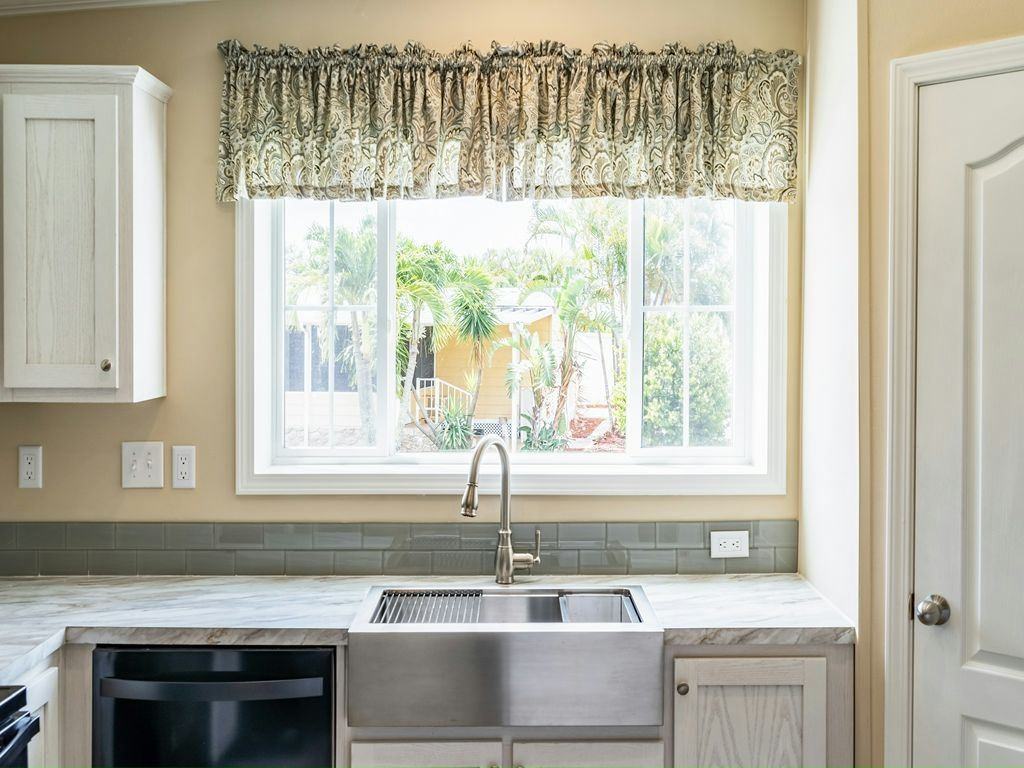 7431 43rd Way N #578 - Photo 4 of 34