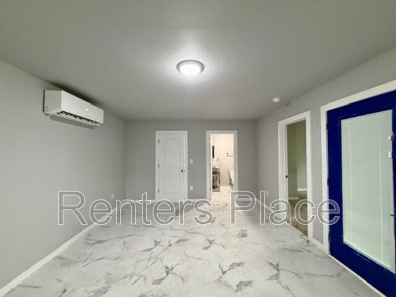 1322 N Birmingham Pl #C - Photo 2 of 8