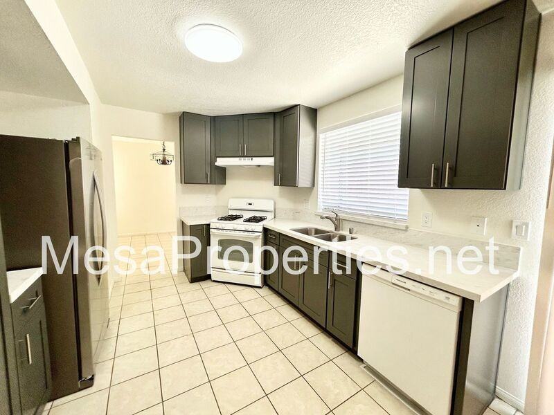 12346 Mount Baldy Dr - Photo 7 of 25