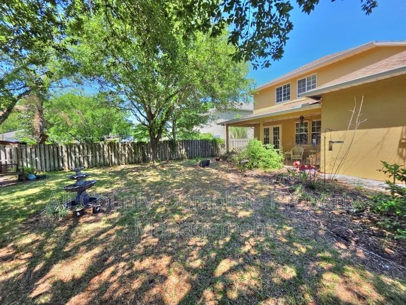 413 Talbot Bay Dr - Photo 5 of 43